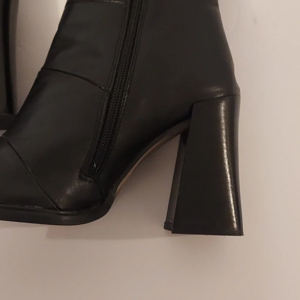 Topshop Black Leather Booties Ankle Boots Size 38 Size 7